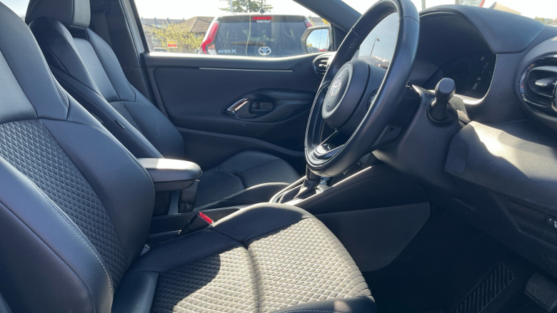 Toyota Yaris 1.5 Hybrid Excel 5dr CVT Hybrid Hatchback